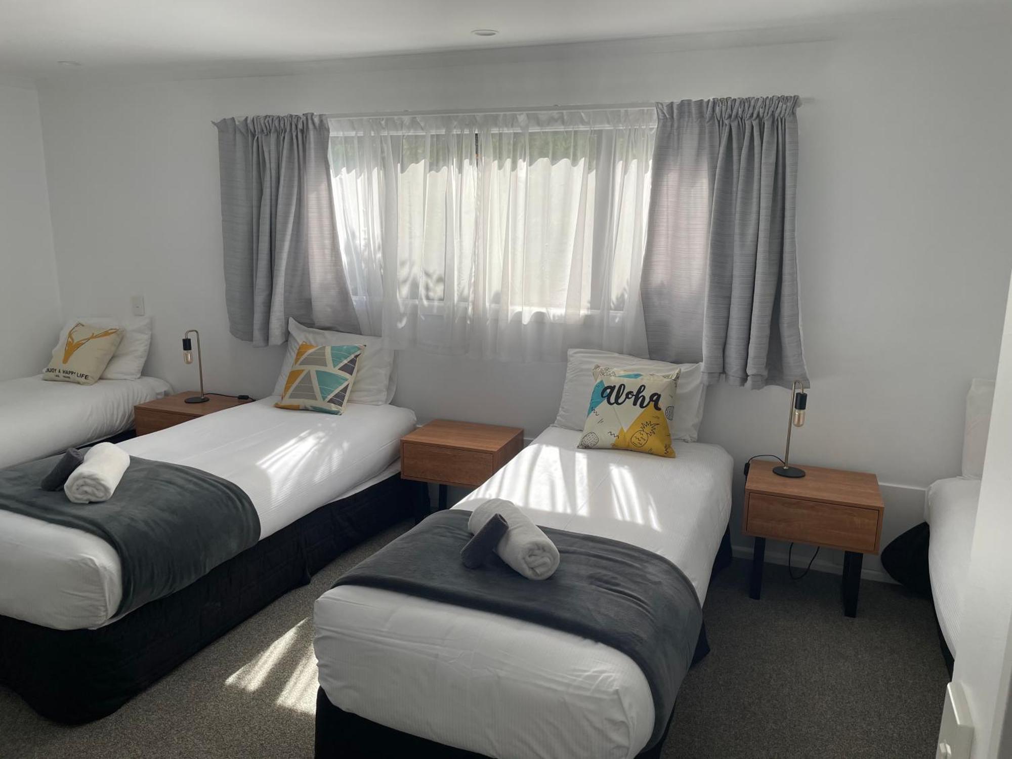 Fairway Motel & Apartments Wanaka Kültér fotó